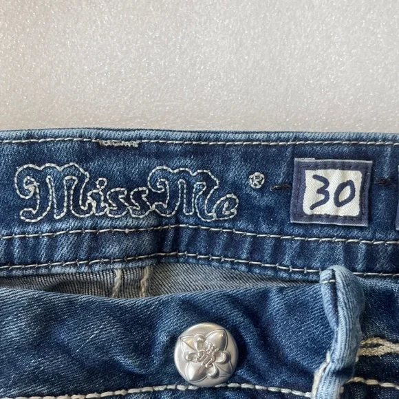 Miss Me Blue Embroidered Waistband Denim Jeans Size 30 - Picture 7 of 11